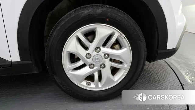 Hyundai Venue id 3342981 из Кореи 15