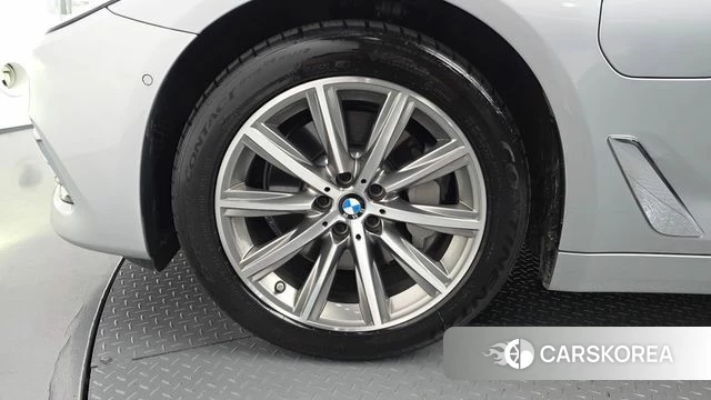 BMW 5 Series (G30) id 4746381 из Кореи 15