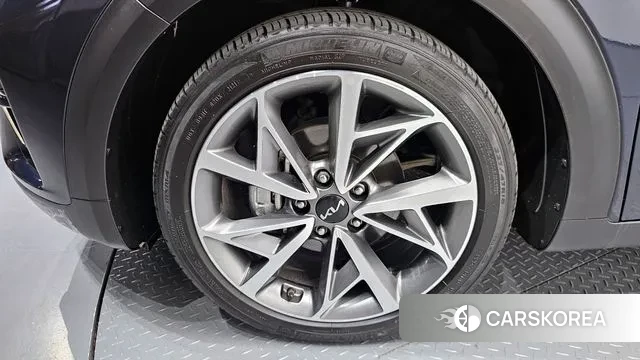 Kia The New Niro id 3759661 из Кореи 15