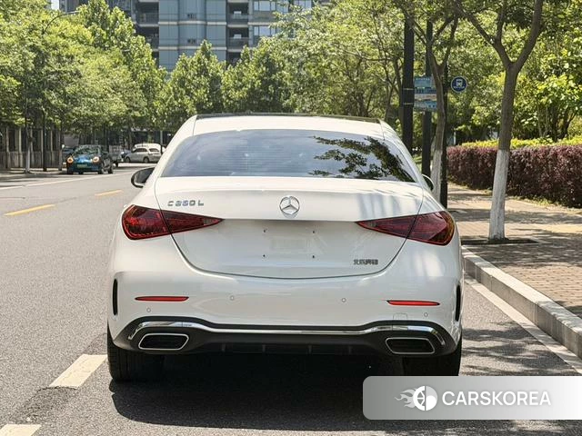 Mercedes-Benz Class C 2023 Белый из Китая, фото 5