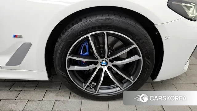 BMW 5 Series (G30) id 2993363 из Кореи 15