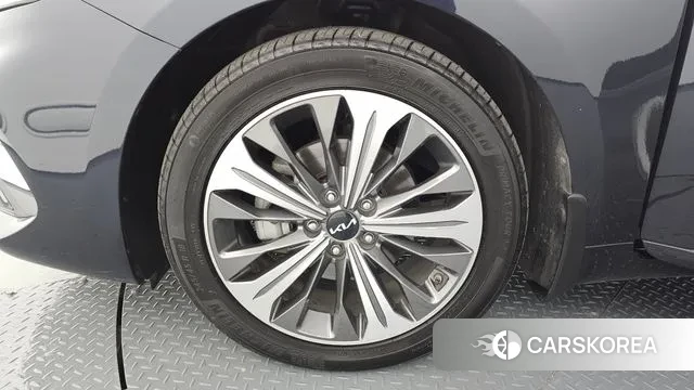 Kia K7 Premier Hybrid id 3428991 из Кореи 15