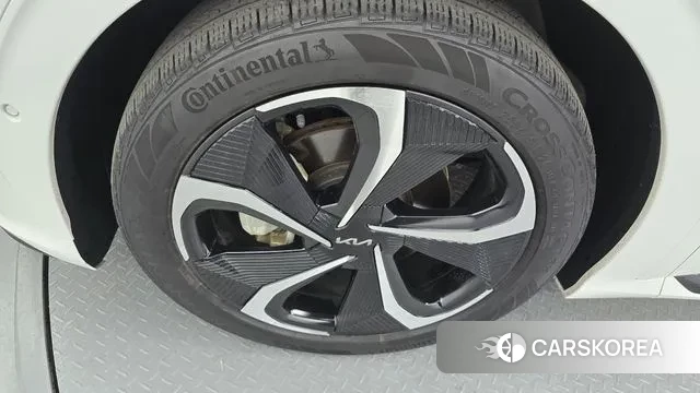 Kia EV6 id 3421333 из Кореи 15