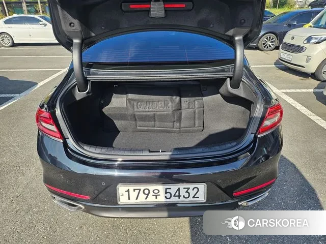 Hyundai Grandeur IG id 3297729 из Кореи 15