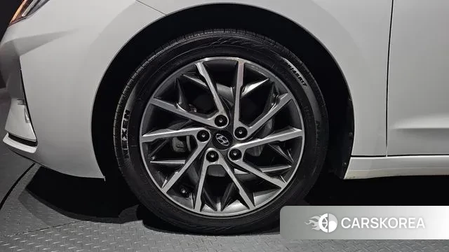 Hyundai The New Avante AD id 3505125 из Кореи 15