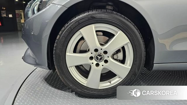 Mercedes-Benz C-Class W205 id 4765535 из Кореи 15