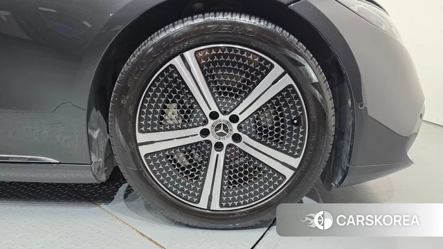 Mercedes-Benz EQS V297 id 4524470 из Кореи 28