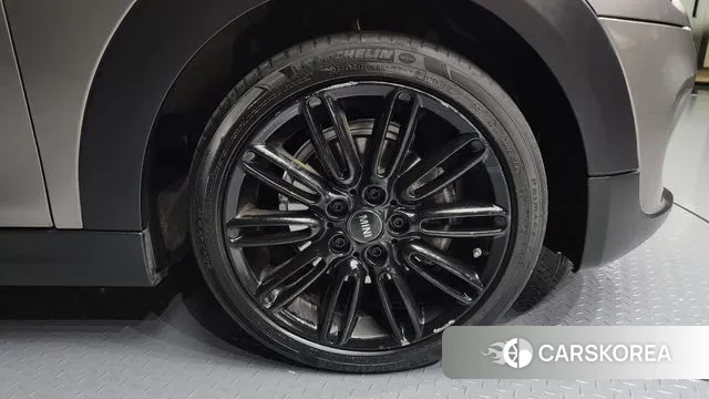 Mini Cooper Convertible id 3283077 из Кореи 15