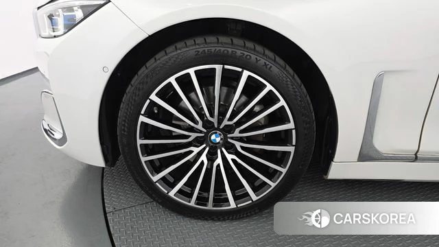 BMW 7 Series (G11) id 4187987 из Кореи 28