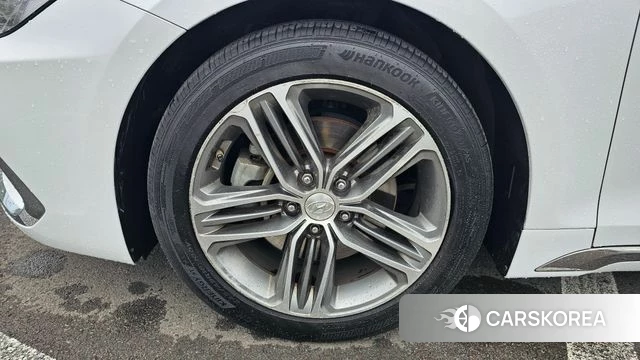 Hyundai Grandeur IG id 4310578 из Кореи 15