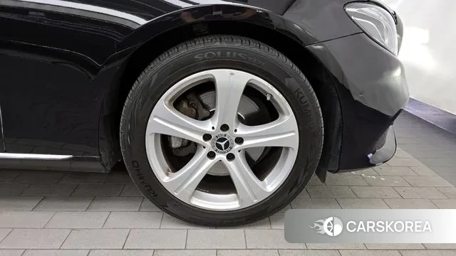 Mercedes-Benz E-Class W213 id 3013983 из Кореи 15