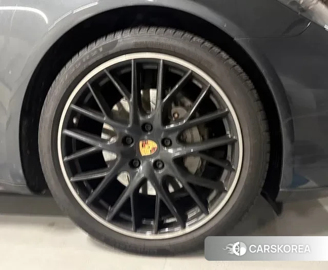 Porsche Panamera (971) 2018 Серый из Кореи, фото 6