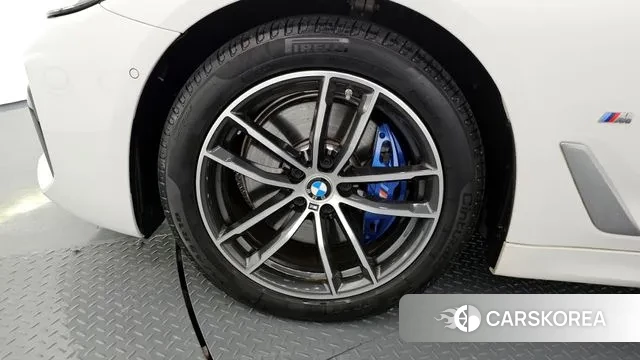 BMW 5 Series (G30) id 3482885 из Кореи 15