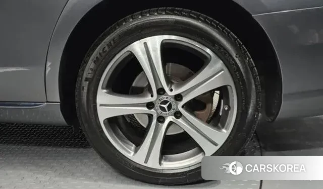 Mercedes-Benz E-Class W213 id 3484883 из Кореи 15