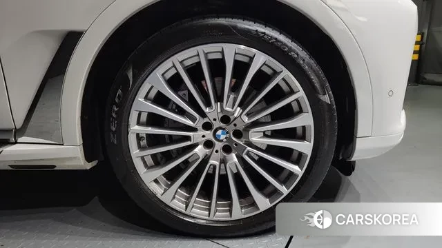 BMW X7 (G07) id 2974842 из Кореи 15