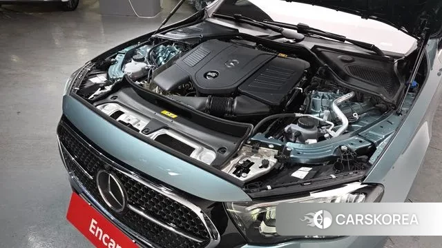 Mercedes-Benz E-Class W214 id 3619754 из Кореи 15