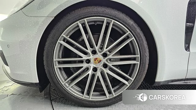 Porsche Panamera (971) id 4351174 из Кореи 15