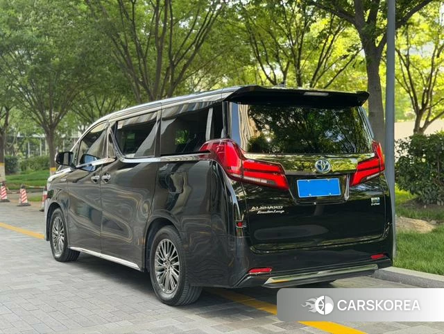 Toyota Elfa id 4278658 из Китая 13