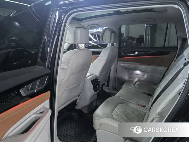 Volkswagen Tourang 2023 Черный из Китая, фото 5