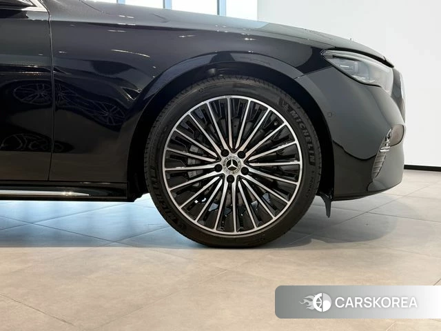Mercedes-Benz E-Class W214 id 4729624 из Кореи 15
