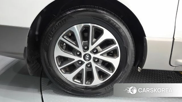 Hyundai The New Grand Starex id 4536803 из Кореи 15