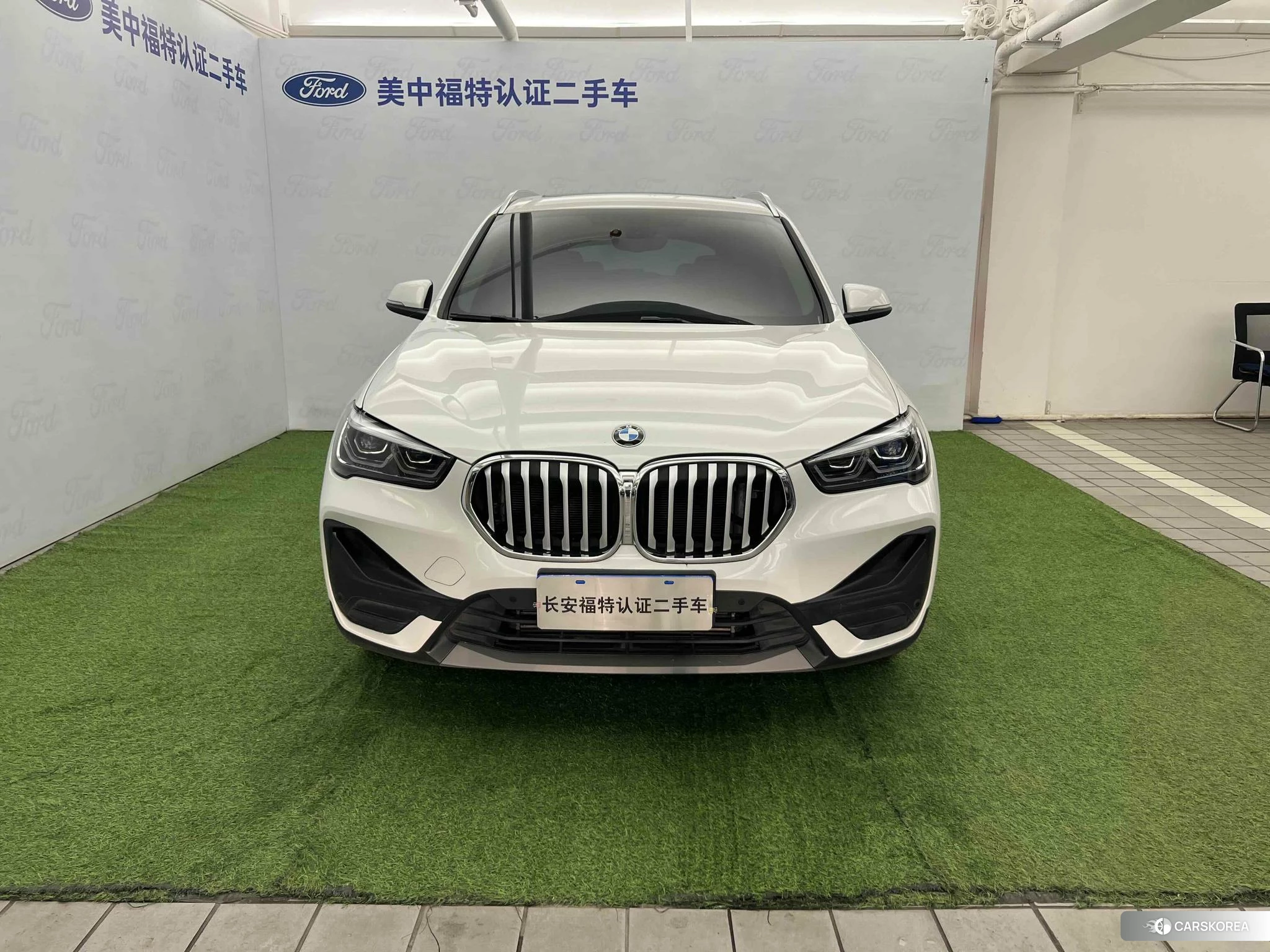BMW X1 2021 Белый из Китая, фото 5