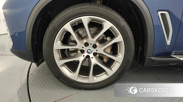 BMW X5 (G05) id 4384235 из Кореи 29