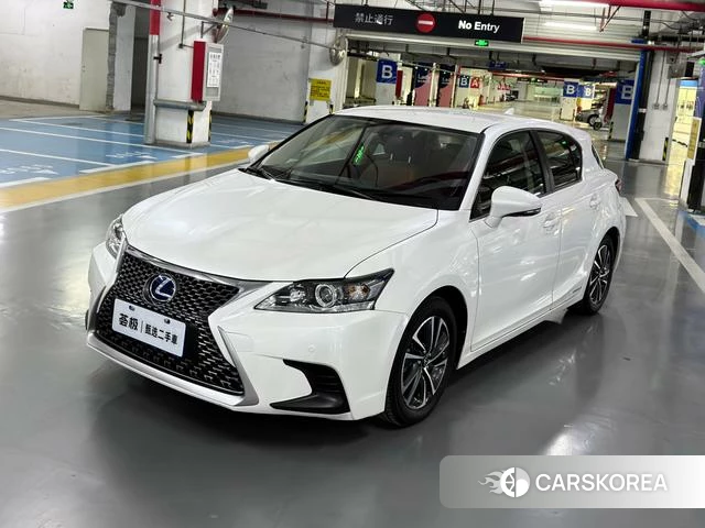 Lexus CT id 4271065 из Китая 10