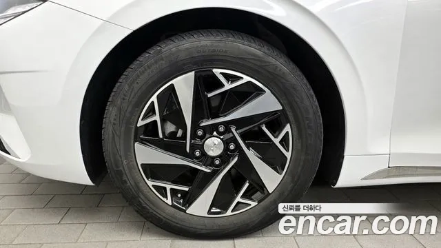 Hyundai The New Grandeur IG Hybrid id 2949752 из Кореи 15