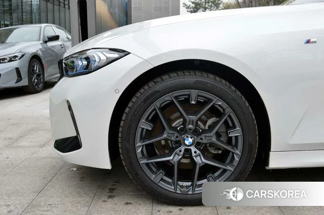 BMW 3 series id 4260522 из Китая 9