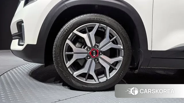 Kia Seltos id 3275186 из Кореи 15