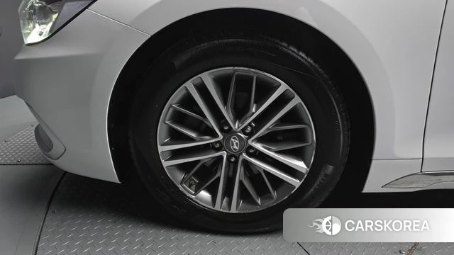 Hyundai Grandeur IG id 3886480 из Кореи 15