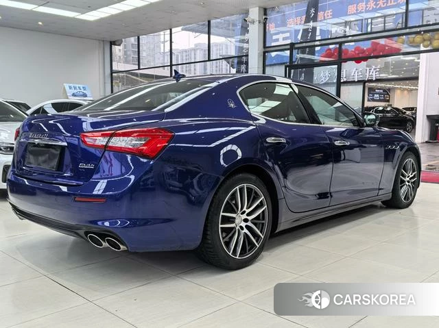 Maserati Ghibli id 4213574 из Китая 11