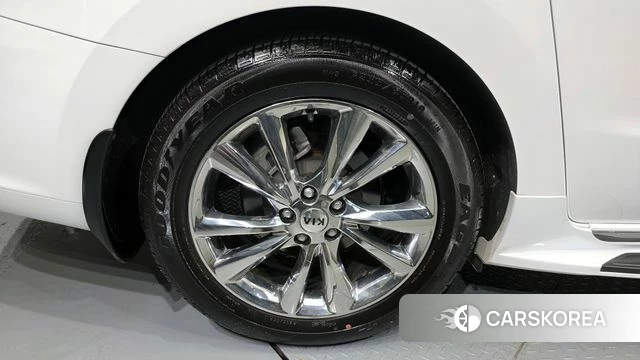 Kia The New Carnival id 4180090 из Кореи 15