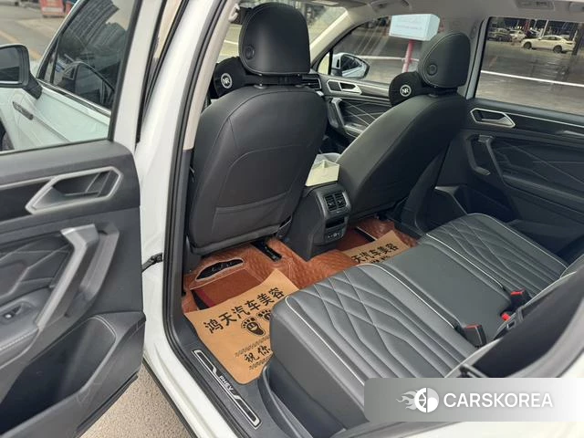 Volkswagen Tiguan L PHEV id 4261330 из Китая 9