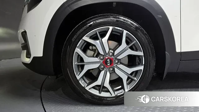 Kia Seltos id 3269832 из Кореи 15