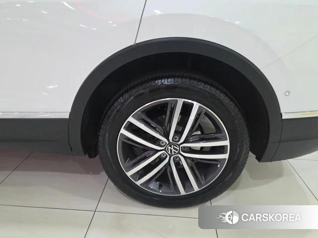 Volkswagen Tiguan Allspace id 4408583 из Кореи 13