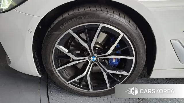 BMW 5 Series (G30) id 3776645 из Кореи 15