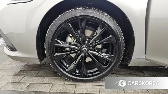 Lexus ES300h 7th generation id 3644716 из Кореи 15