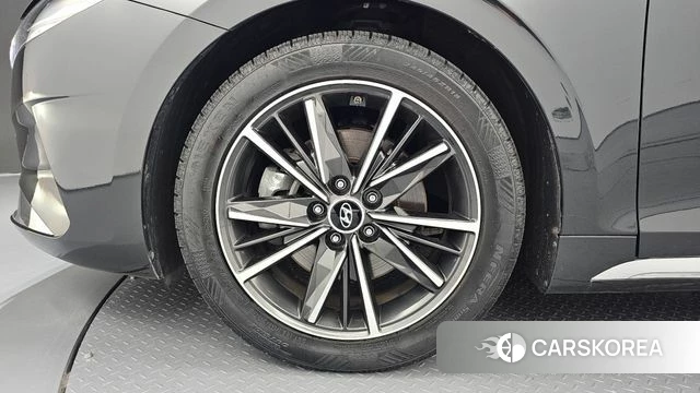 Hyundai The New Grandeur IG id 4779940 из Кореи 32