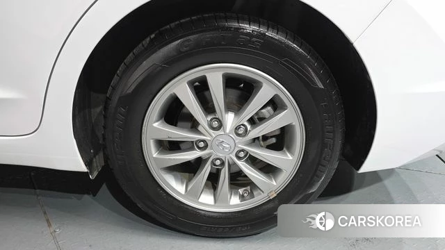 Hyundai The New Avante AD id 3795579 из Кореи 15