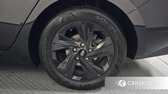 Hyundai Avante (CN7) id 3654617 из Кореи 15