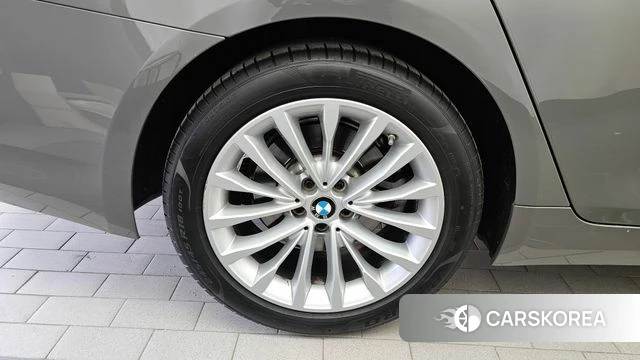 BMW 5 Series (G30) id 4179020 из Кореи 15