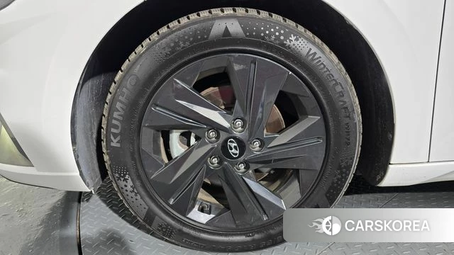 Hyundai Avante (CN7) id 3924298 из Кореи 16