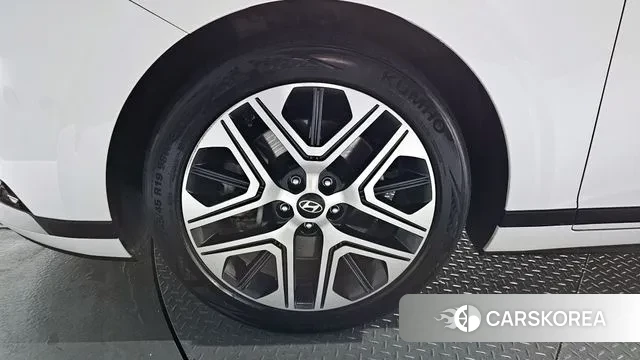 Hyundai Grandeur (GN7) id 3776746 из Кореи 15