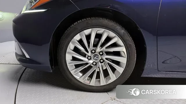 Lexus ES300h 7th generation id 3597724 из Кореи 15