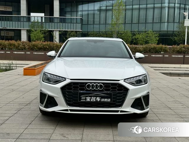 Audi A4L id 4263779 из Китая 10