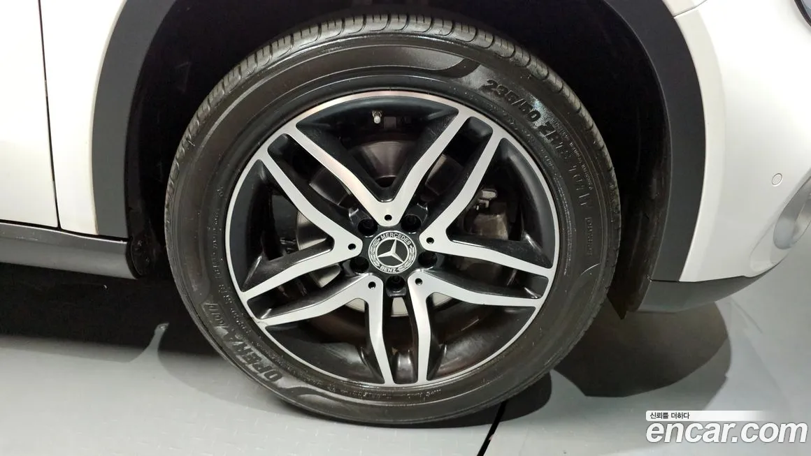 Mercedes-Benz GLA-Class X156 id 1785687 из Кореи 14