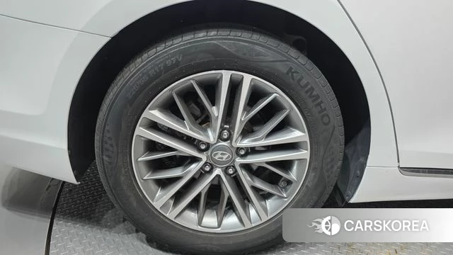 Hyundai Grandeur IG id 4403376 из Кореи 26