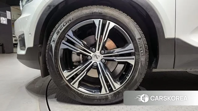 Volvo XC40 id 3469037 из Кореи 15